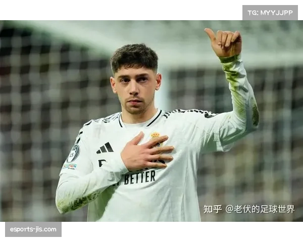 据悉，巴黎圣日耳曼已与皇马中场巴尔韦德团队进行初步接触